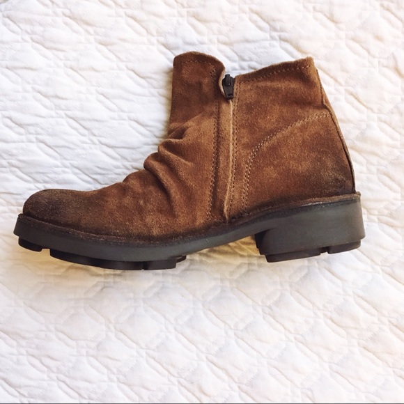 New Fly London Neba Bootie Ankle Boot Buckle Suede - Picture 4 of 6